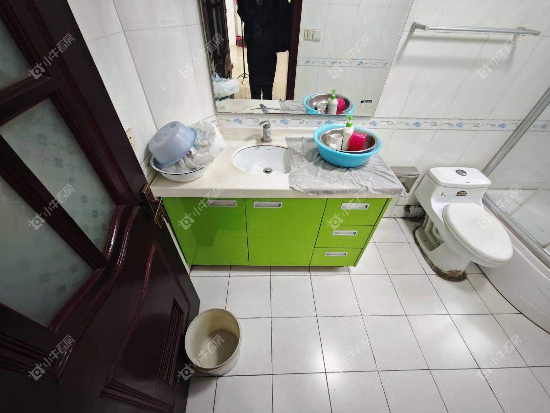 镇江中心嘉园在售二手房源室内图_小牛看房