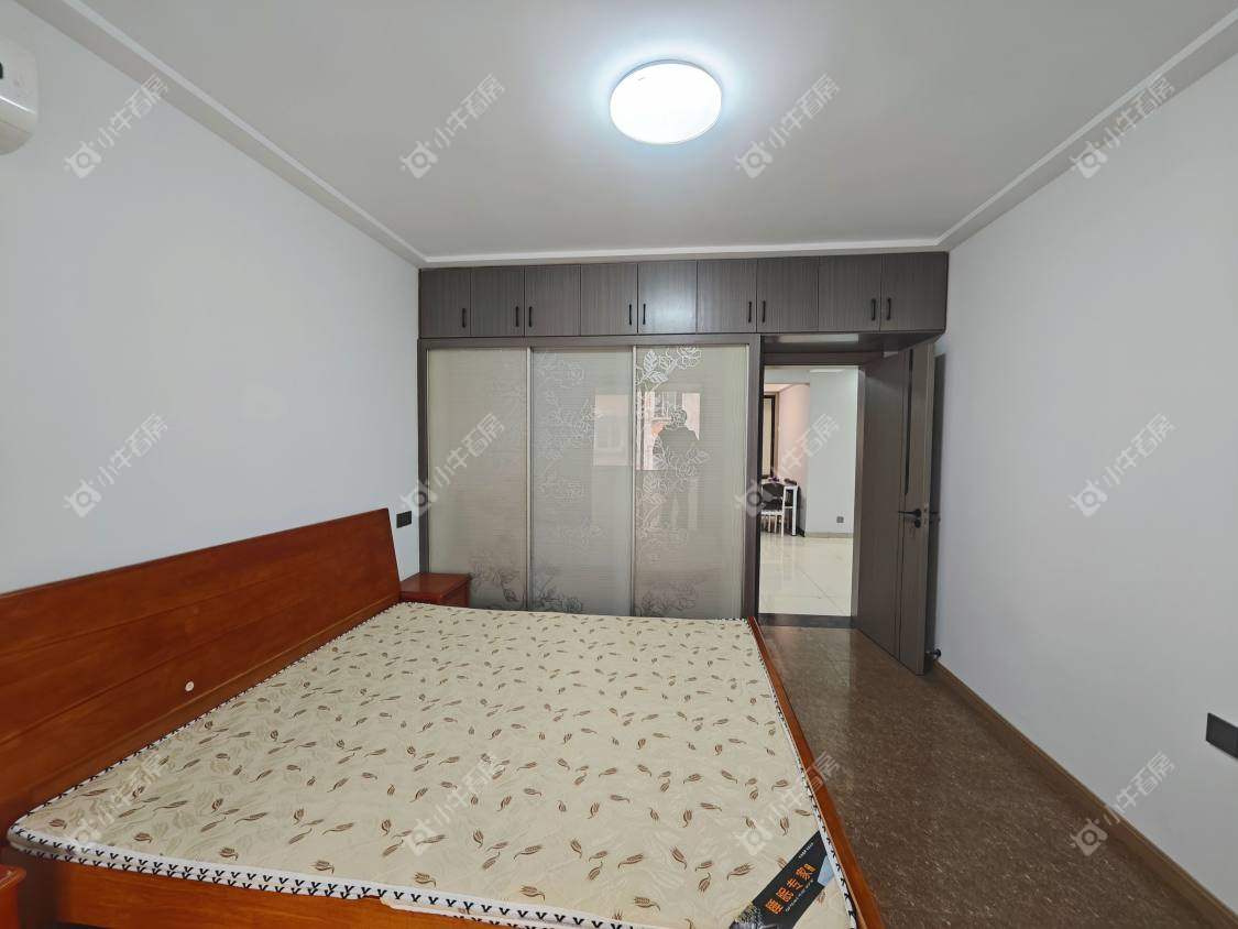 镇江金虹花园在售二手房源室内图_小牛看房