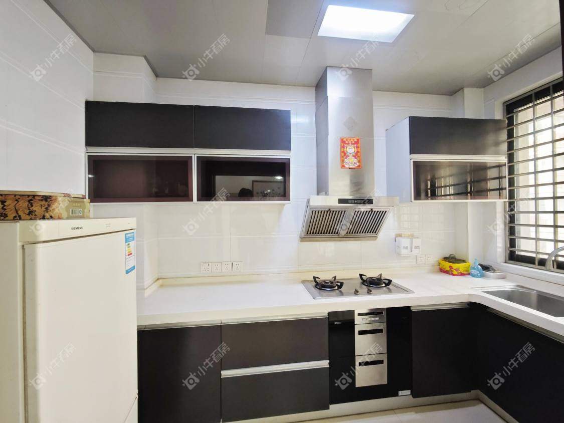 镇江世纪豪都在售二手房源室内图_小牛看房