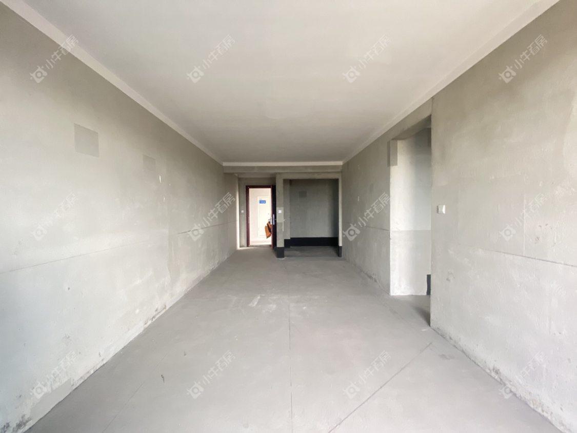 镇江碧桂园樾府在售二手房源室内图_小牛看房