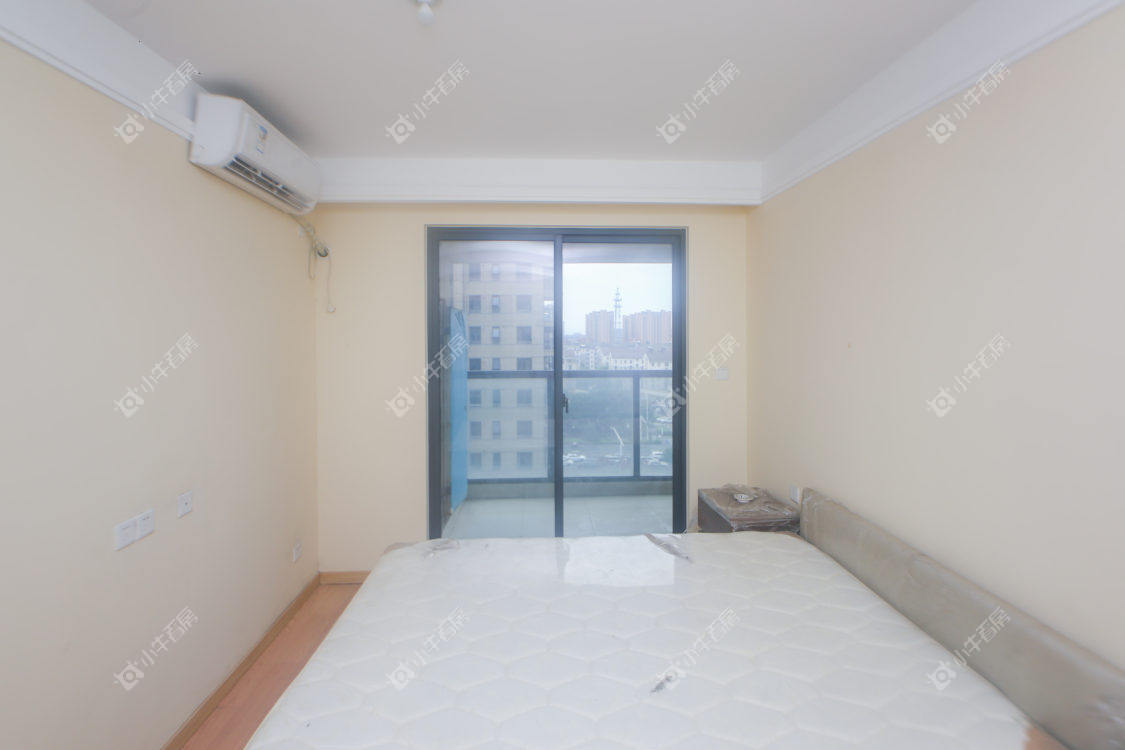 镇江万善上院在售二手房源室内图_小牛看房