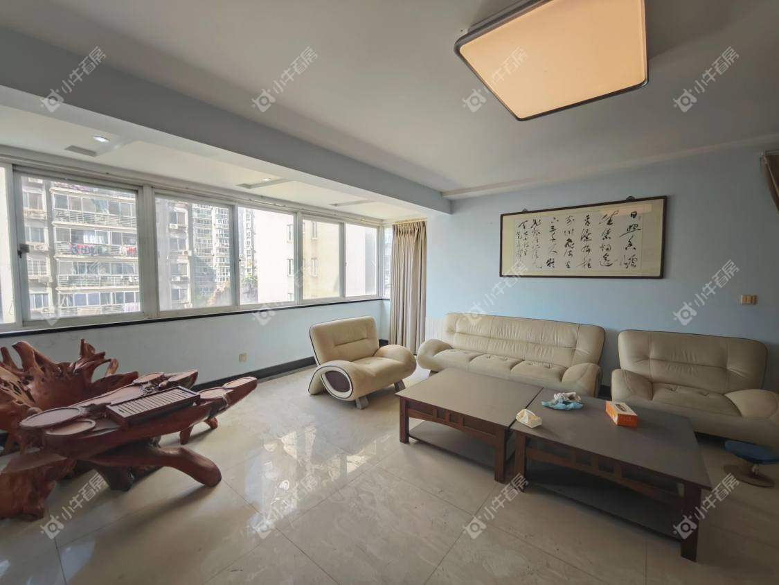 镇江凤翔花园在售二手房源室内图_小牛看房