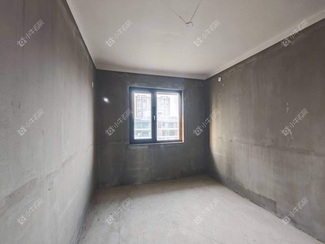 镇江珑蟠里在售二手房源室内图_小牛看房