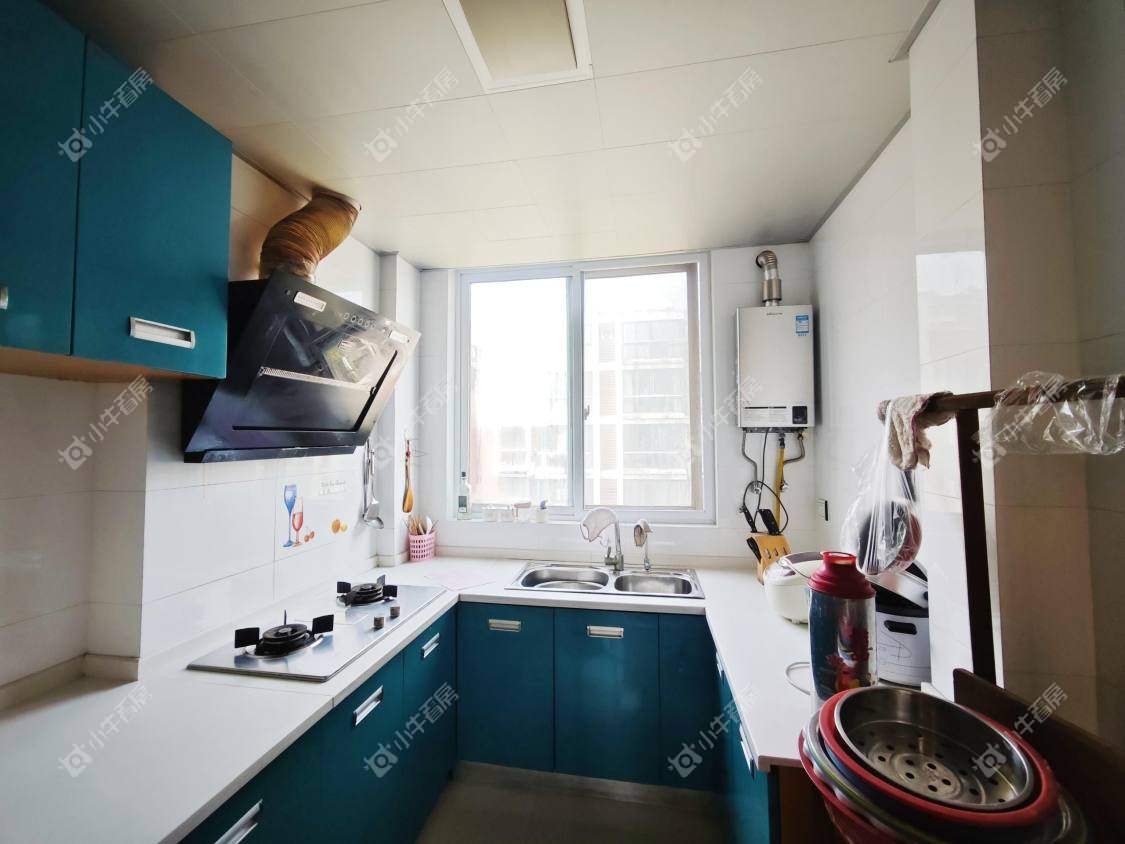 镇江芳草苑在售二手房源室内图_小牛看房