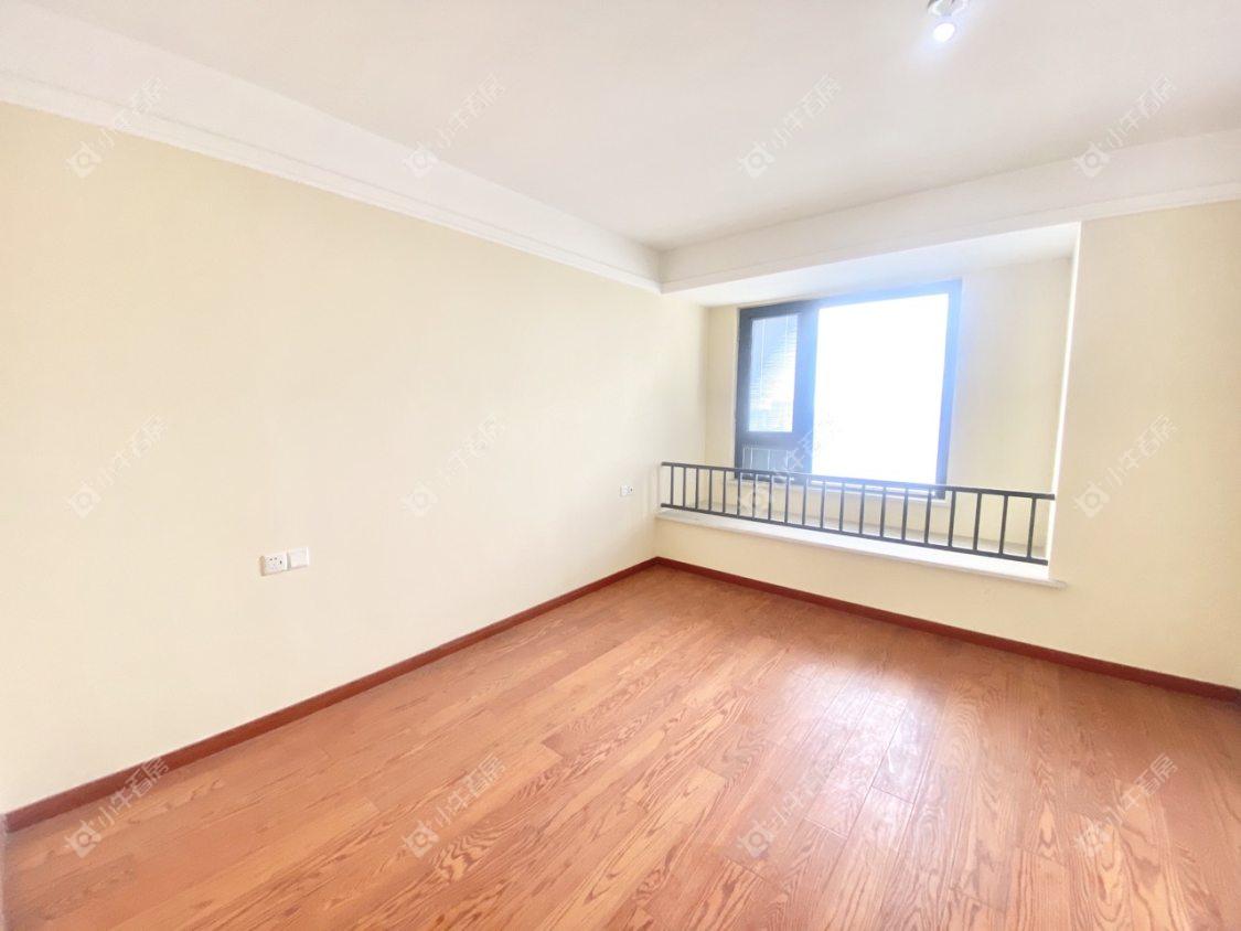 镇江万善上院在售二手房源室内图_小牛看房