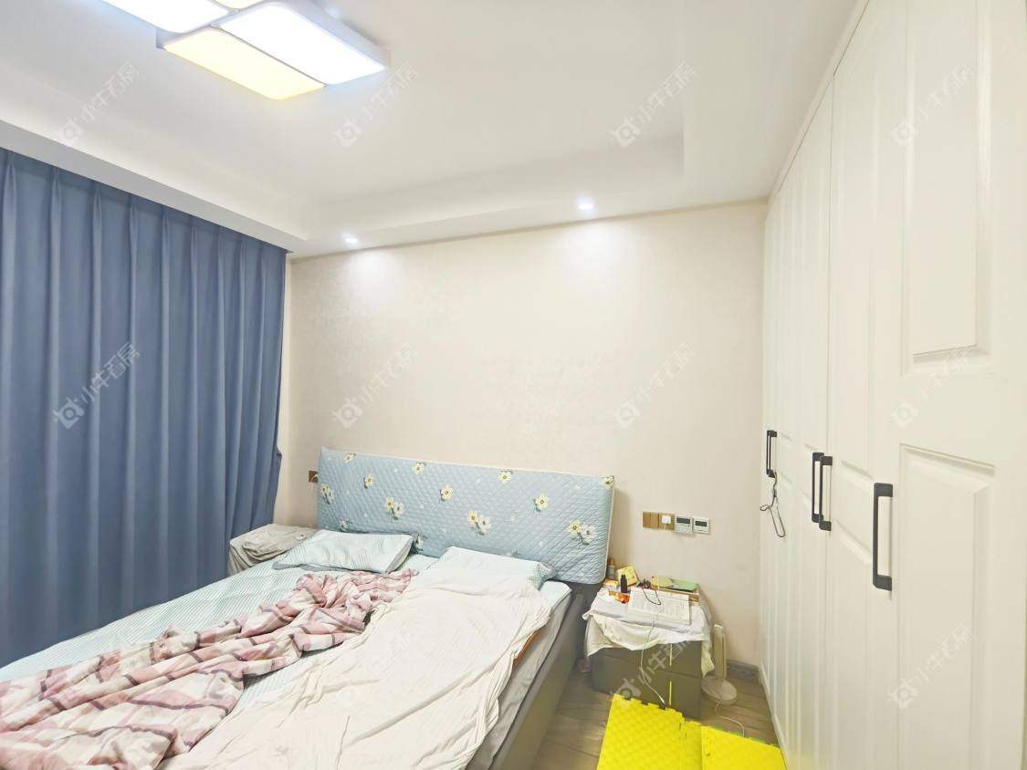 镇江滨河凤凰城在售二手房源室内图_小牛看房