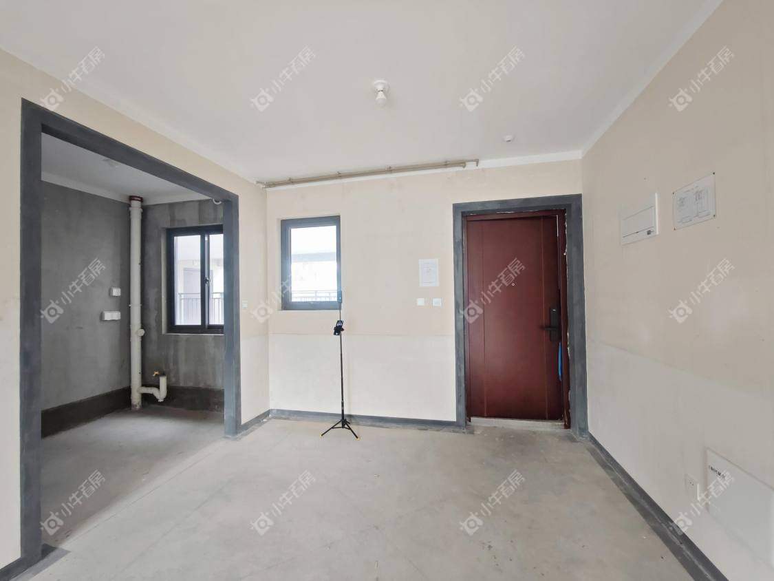 镇江中海时代都会在售二手房源室内图_小牛看房