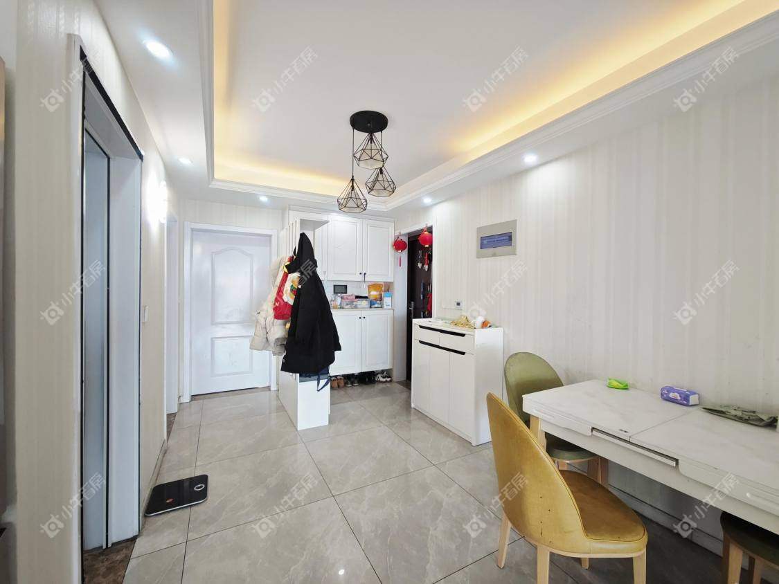 镇江华都幸福里在售二手房源室内图_小牛看房