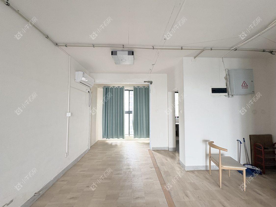 镇江爱家尚城在售二手房源室内图_小牛看房