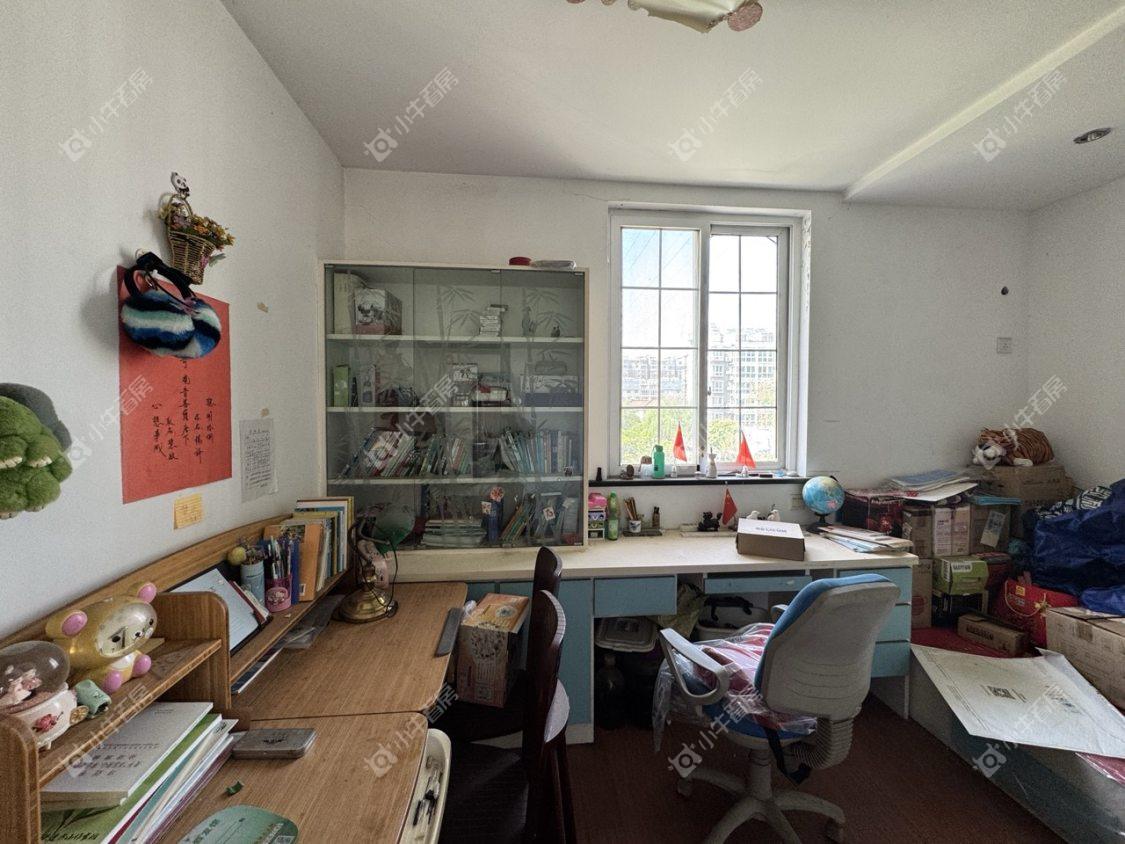 镇江乾泽园在售二手房源室内图_小牛看房