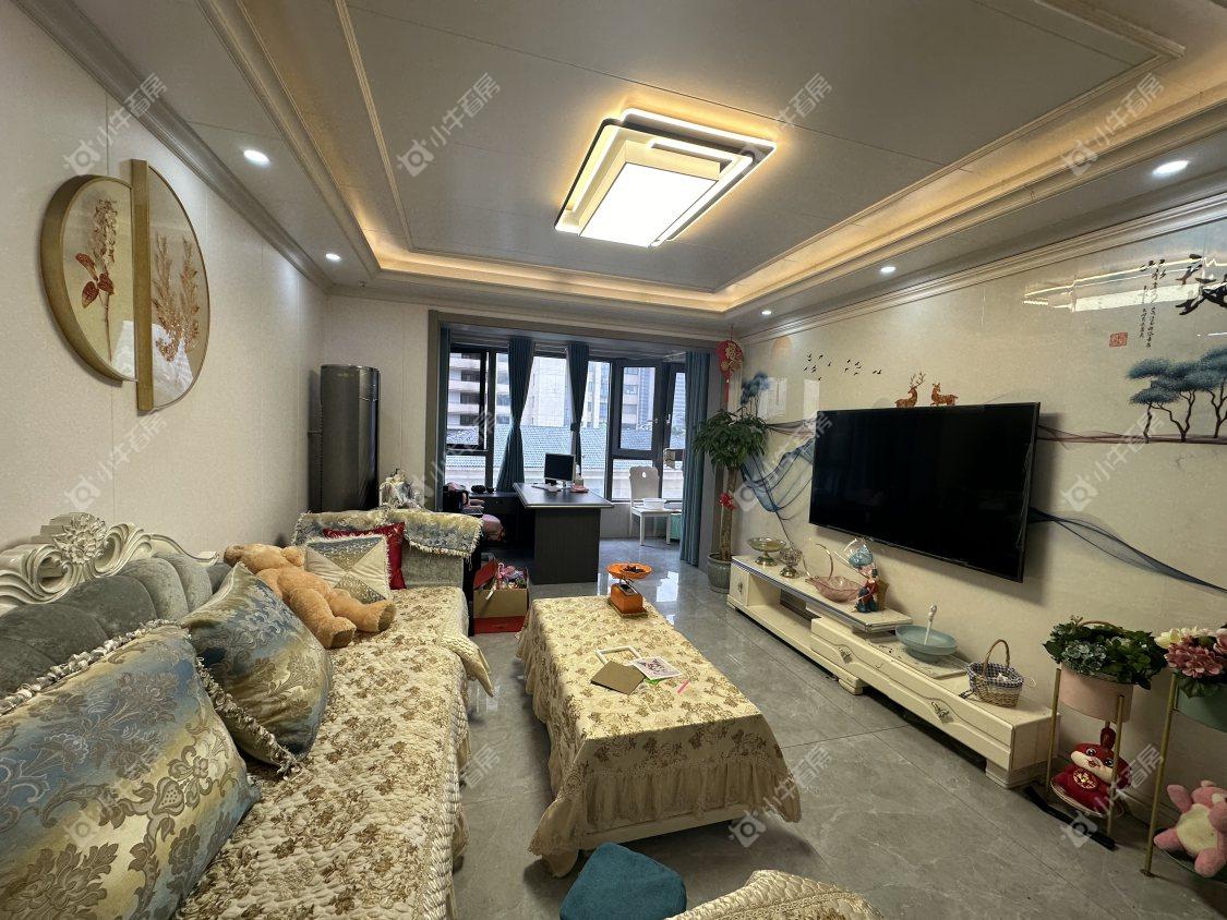 镇江凤熹台在售二手房源室内图_小牛看房