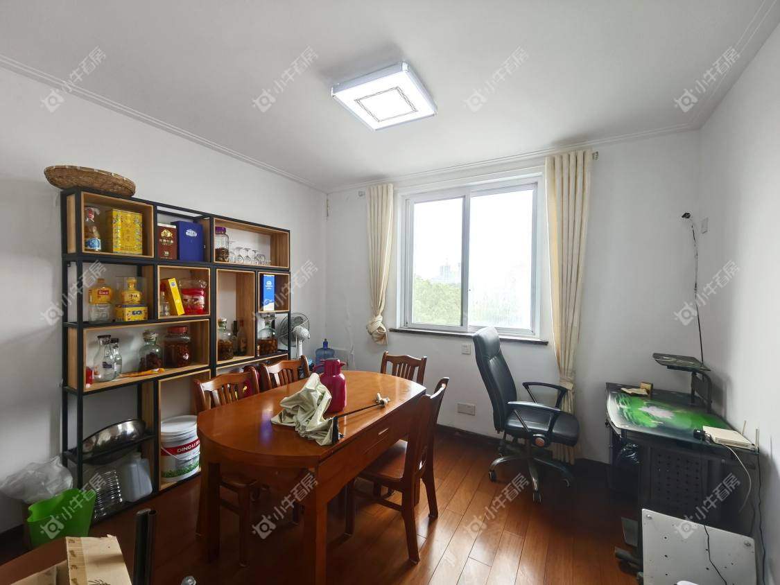 镇江江南嘉园在售二手房源室内图_小牛看房