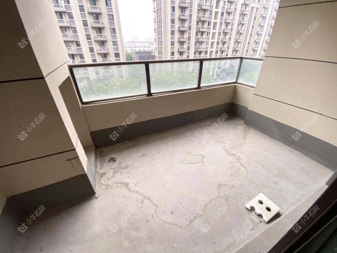 镇江天怡紫宸在售二手房源室内图_小牛看房