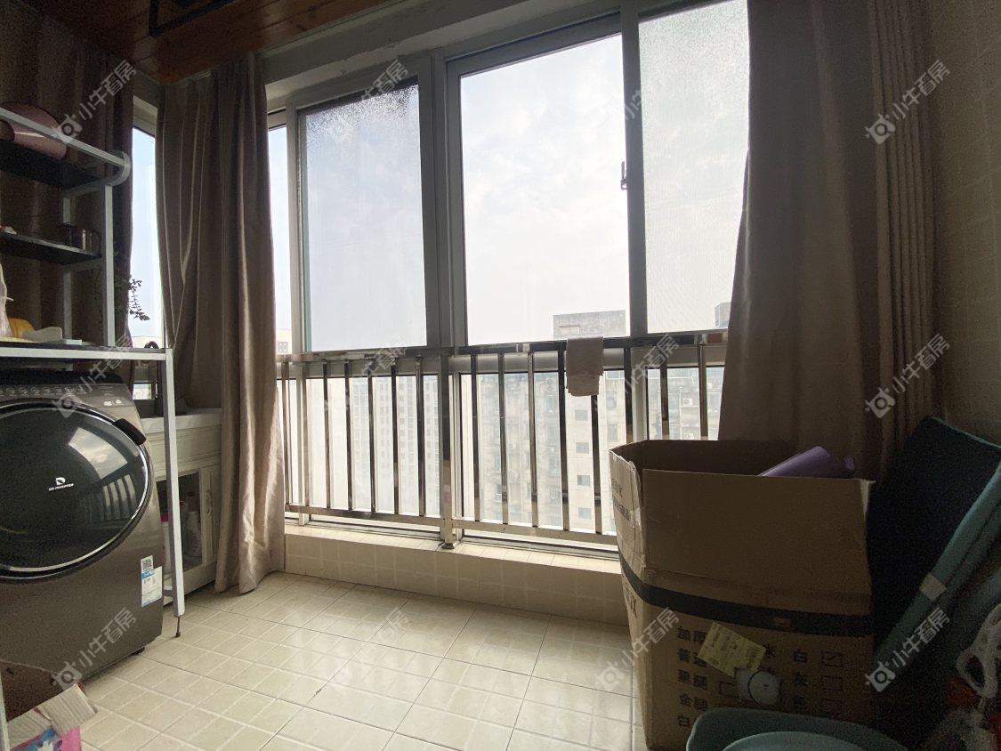 镇江城市绿洲在售二手房源室内图_小牛看房