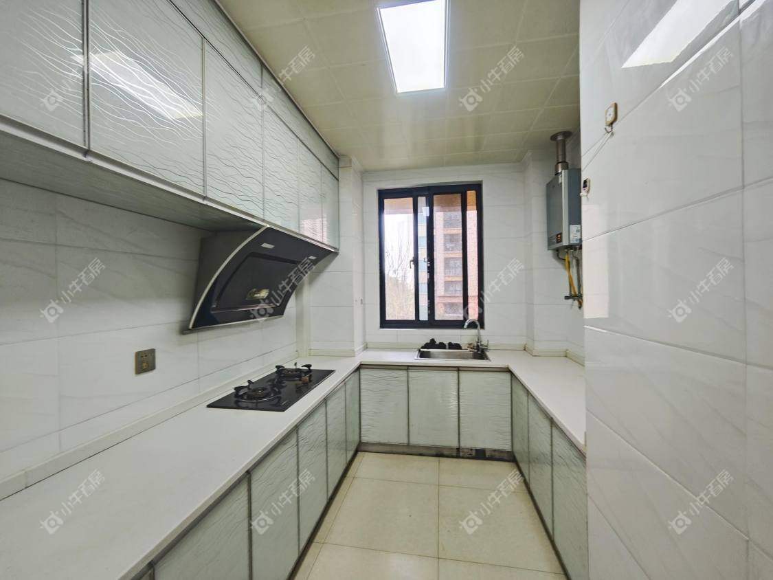 镇江翡翠林花园（天福花园）在售二手房源室内图_小牛看房