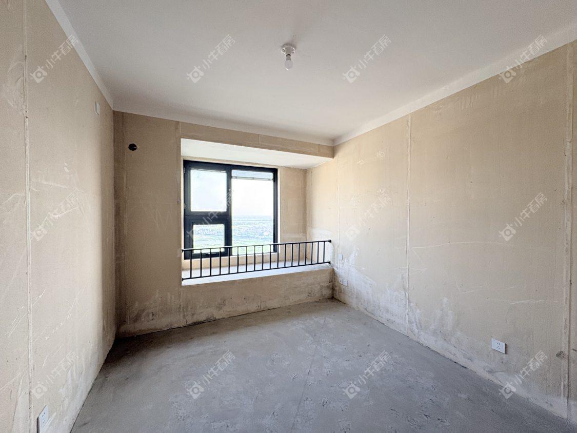 镇江融创华南映在售二手房源室内图_小牛看房