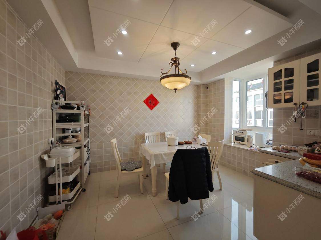 镇江凰嘉花苑在售二手房源室内图_小牛看房