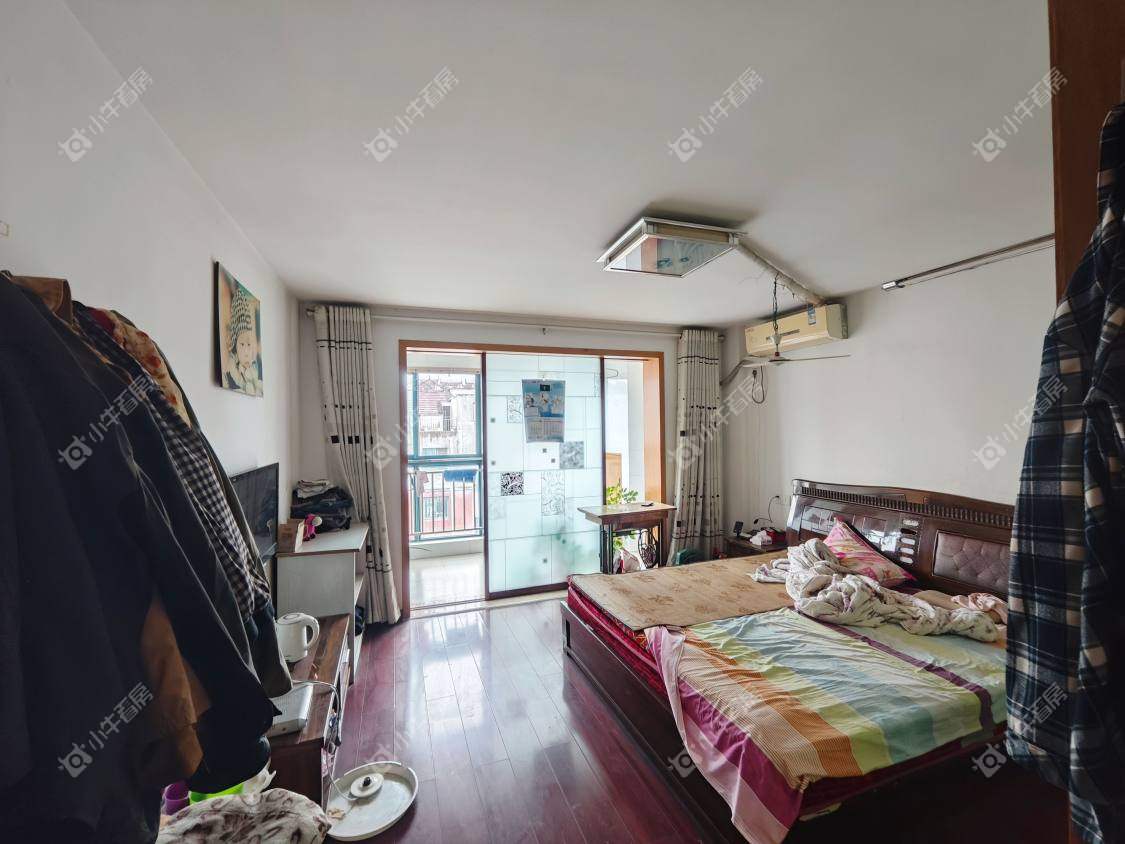 镇江欧洲城在售二手房源室内图_小牛看房