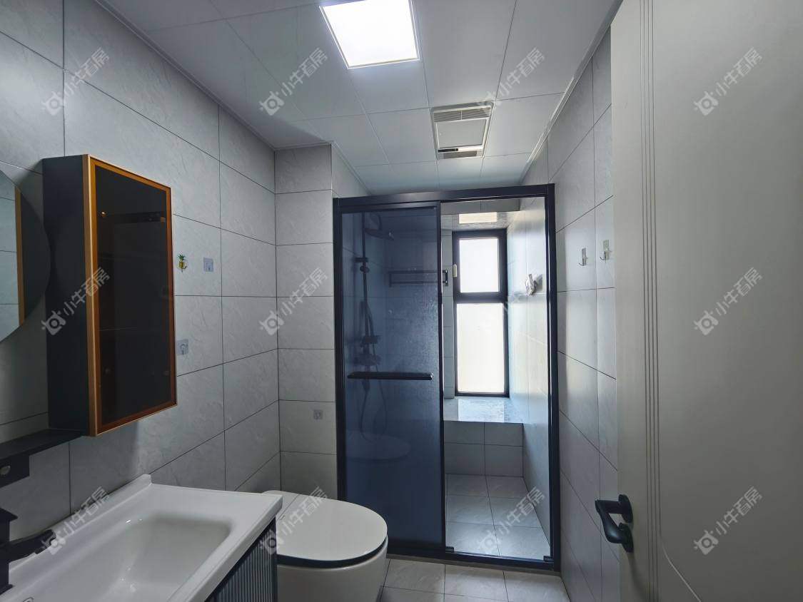 镇江碧桂园樾府在售二手房源室内图_小牛看房