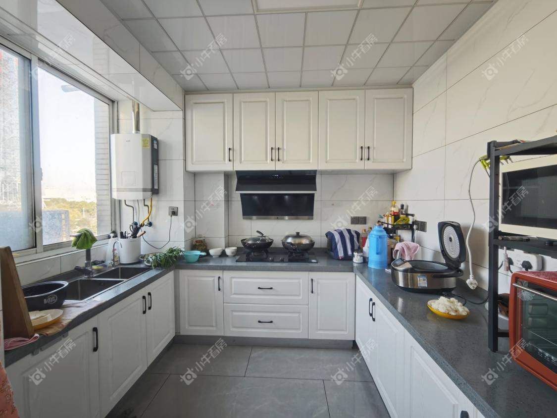 镇江凤翔花园在售二手房源室内图_小牛看房