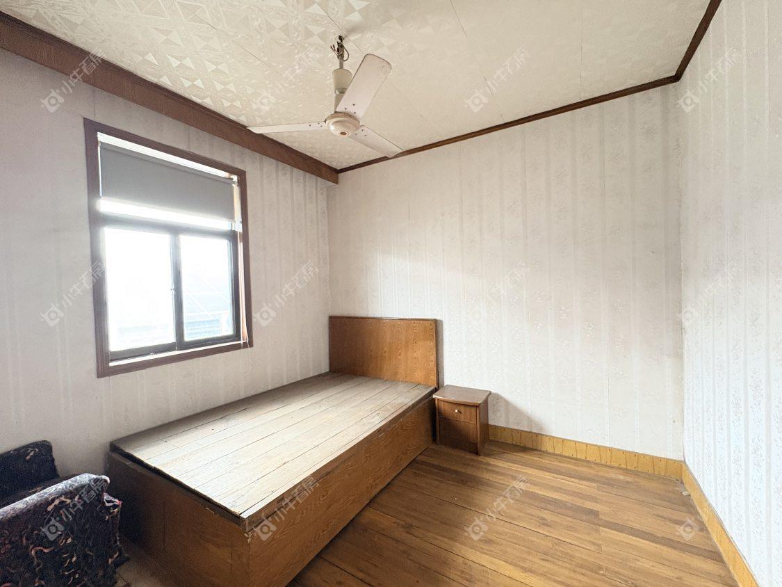 镇江兴业路34号在售二手房源室内图_小牛看房