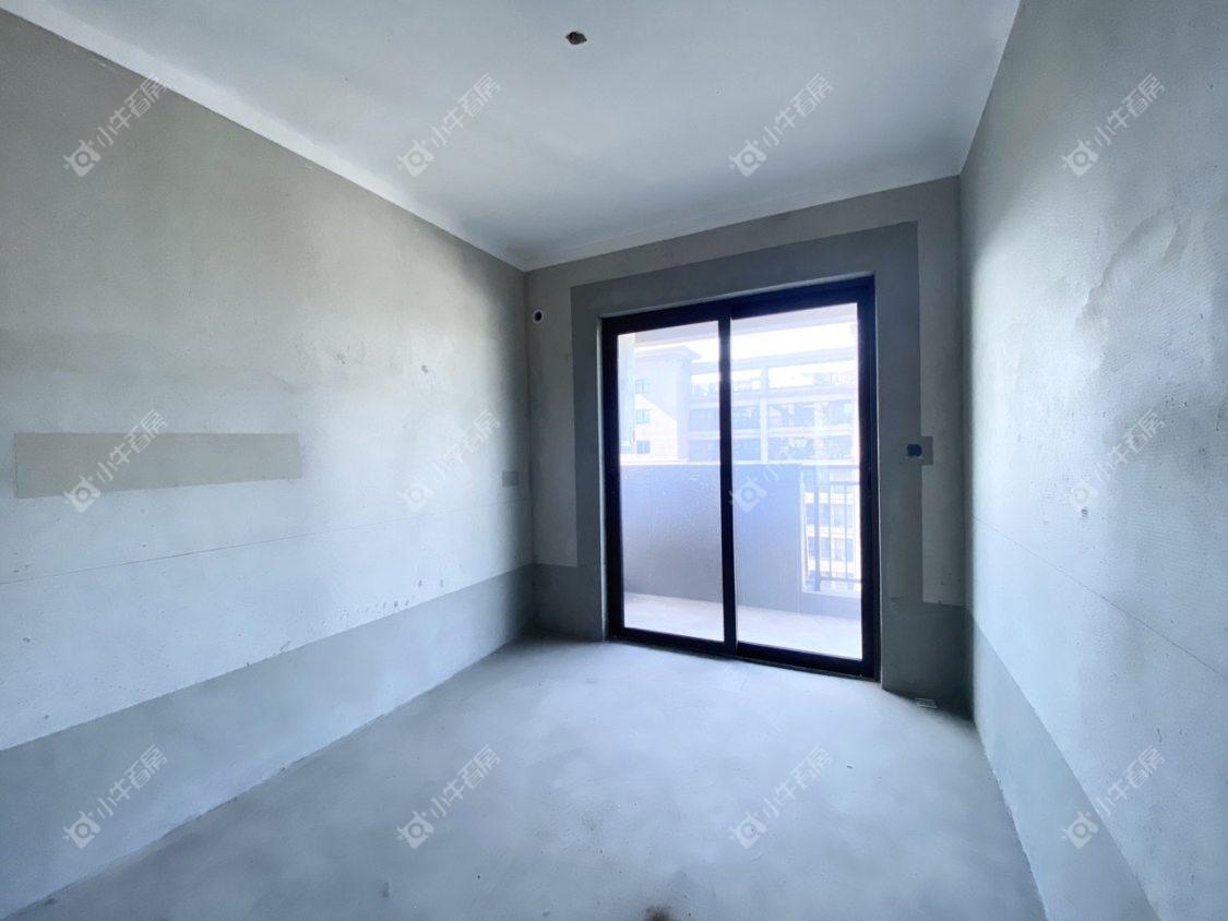 镇江碧桂园樾府在售二手房源室内图_小牛看房