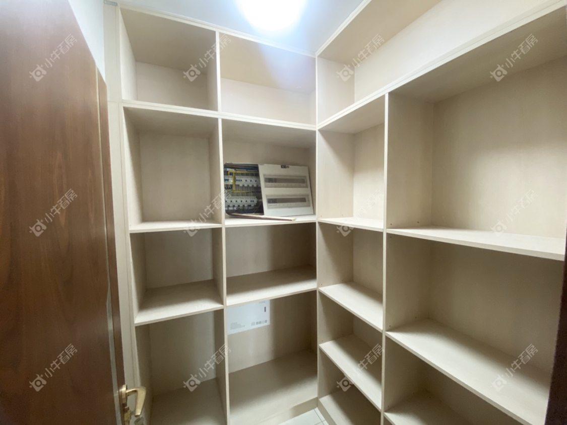 镇江万善上院在售二手房源室内图_小牛看房