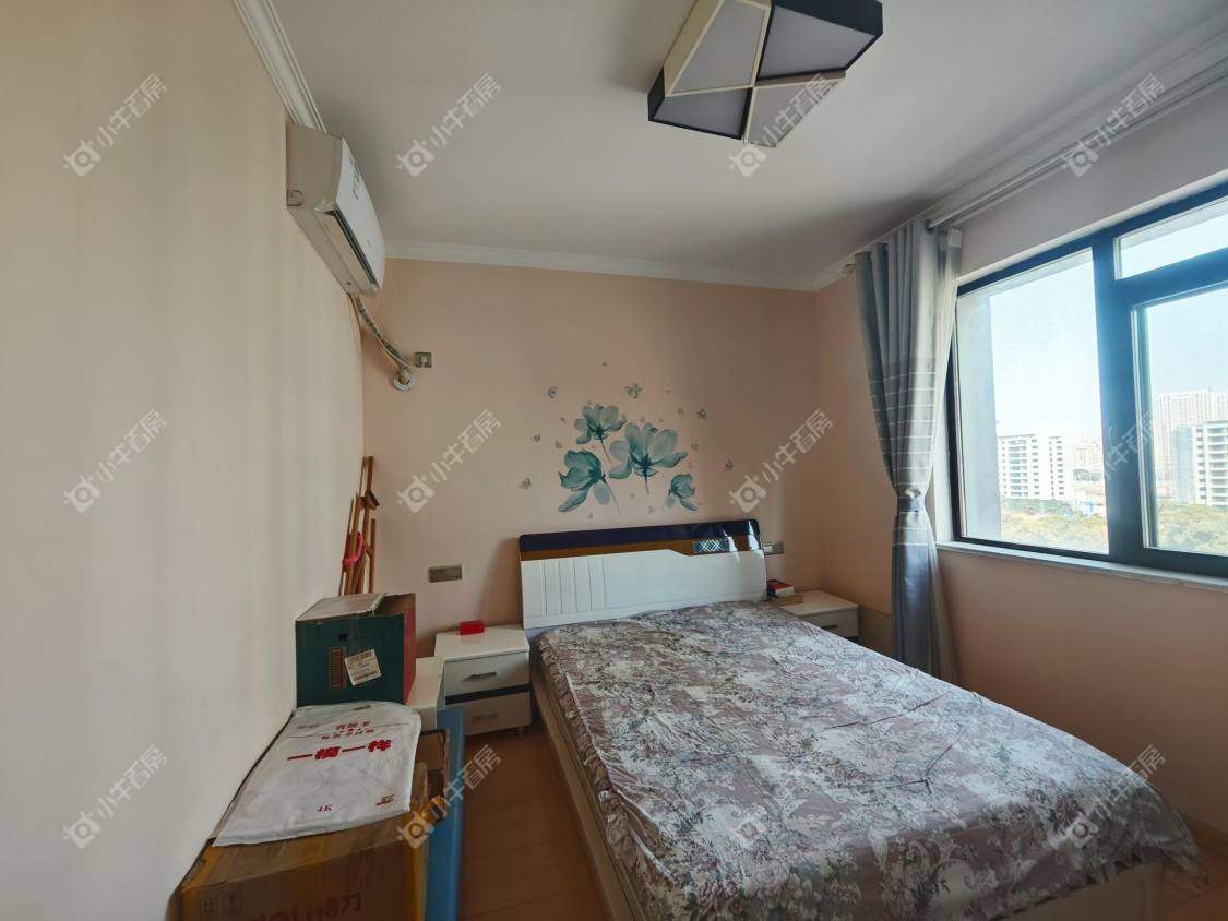 镇江滨河凤凰城在售二手房源室内图_小牛看房