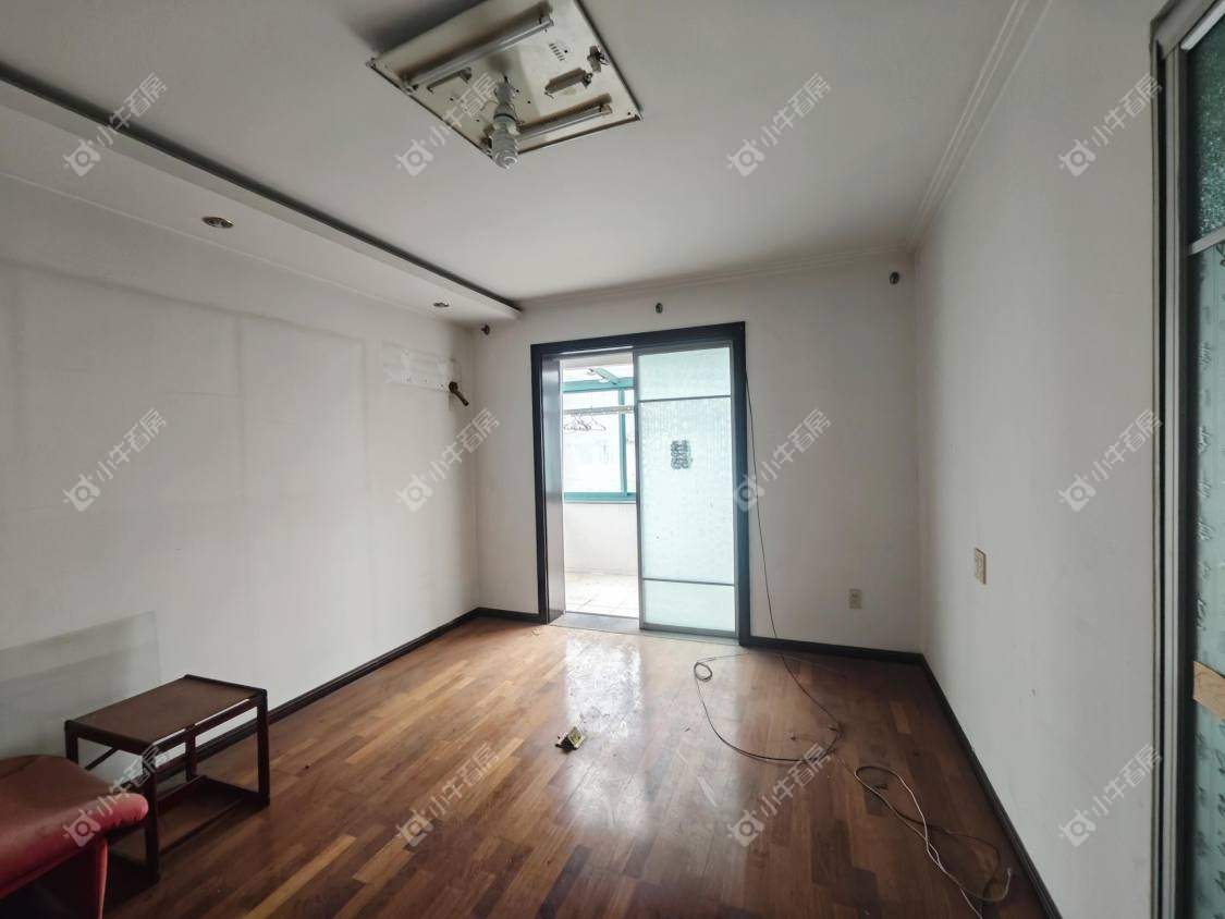 镇江豪门兰庭在售二手房源室内图_小牛看房