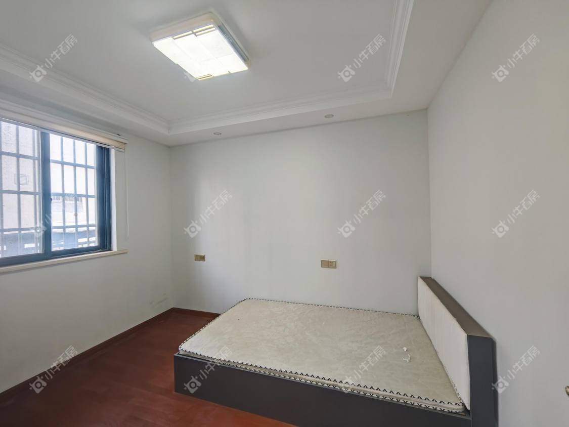 镇江欧洲城在售二手房源室内图_小牛看房