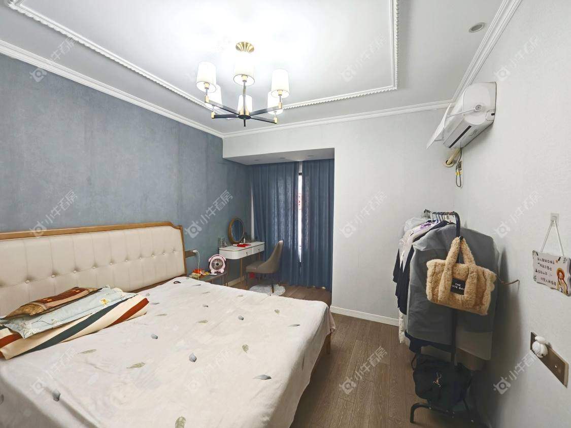 镇江滨河凤凰城在售二手房源室内图_小牛看房