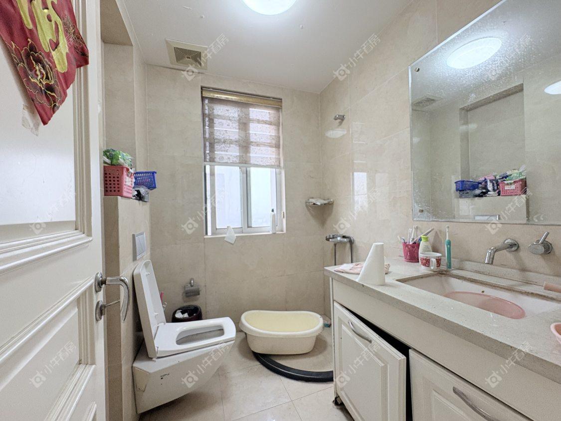 镇江城市绿洲在售二手房源室内图_小牛看房