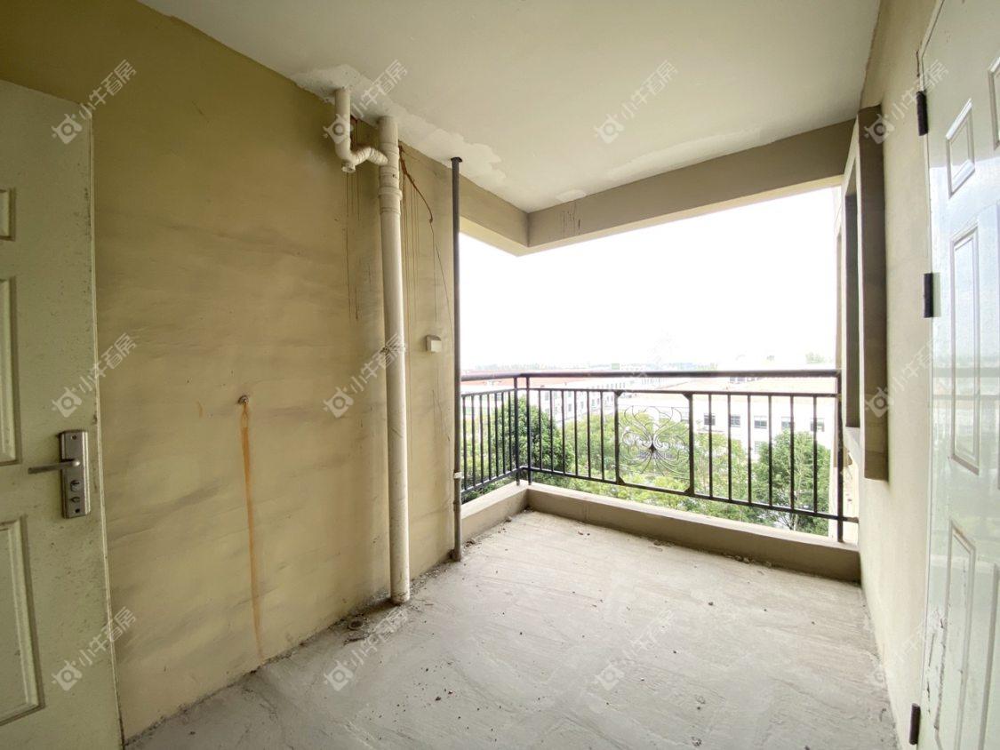 镇江恒大城在售二手房源室内图_小牛看房