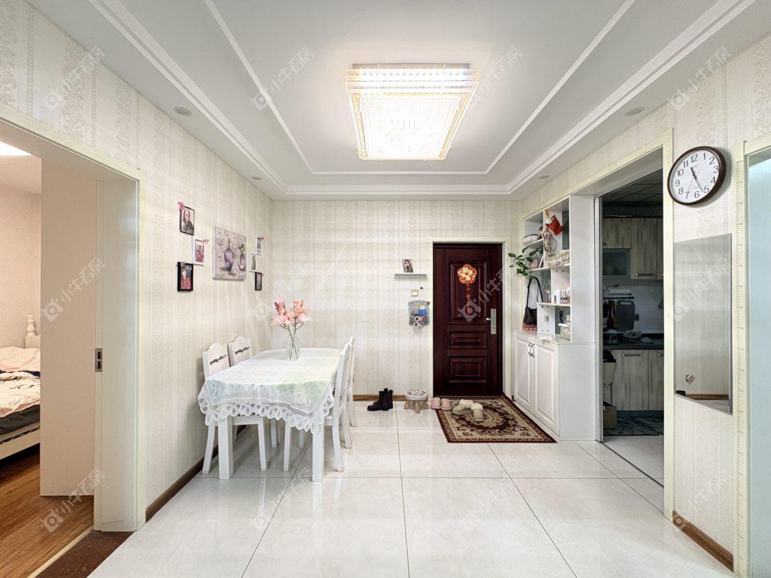 镇江金桥世纪城在售二手房源室内图_小牛看房