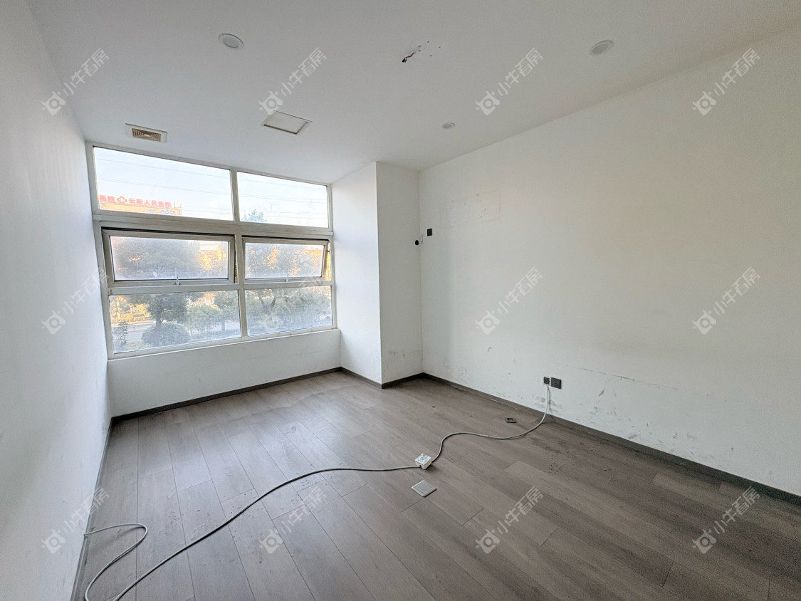 镇江碧桂园在售二手房源室内图_小牛看房