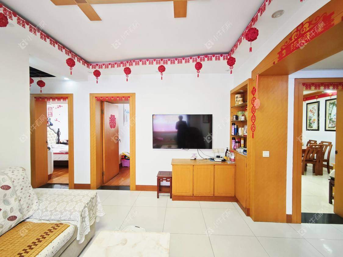 镇江幸福小区在售二手房源室内图_小牛看房