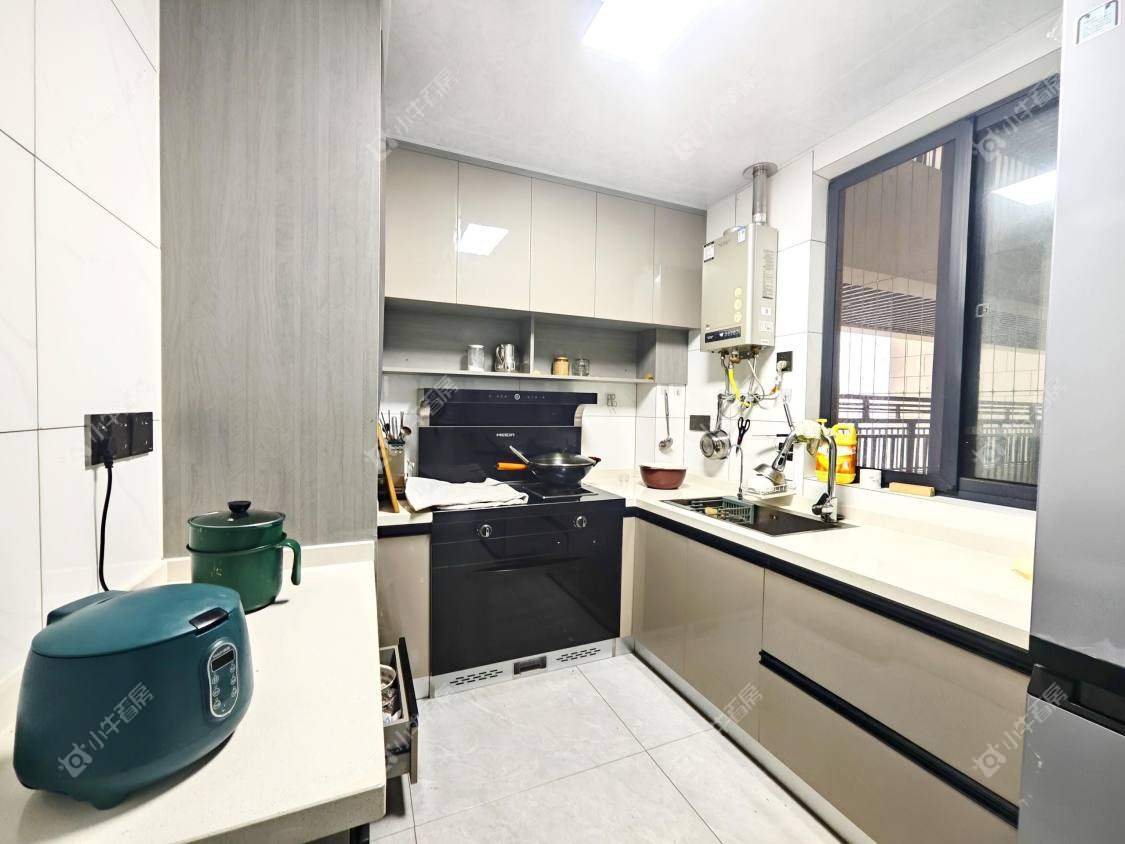 镇江万善上院在售二手房源室内图_小牛看房