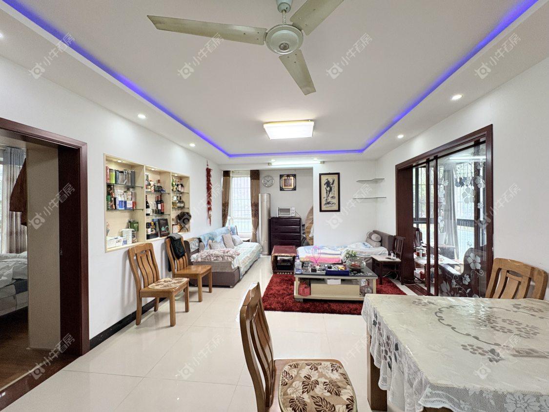 镇江练湖新城在售二手房源室内图_小牛看房