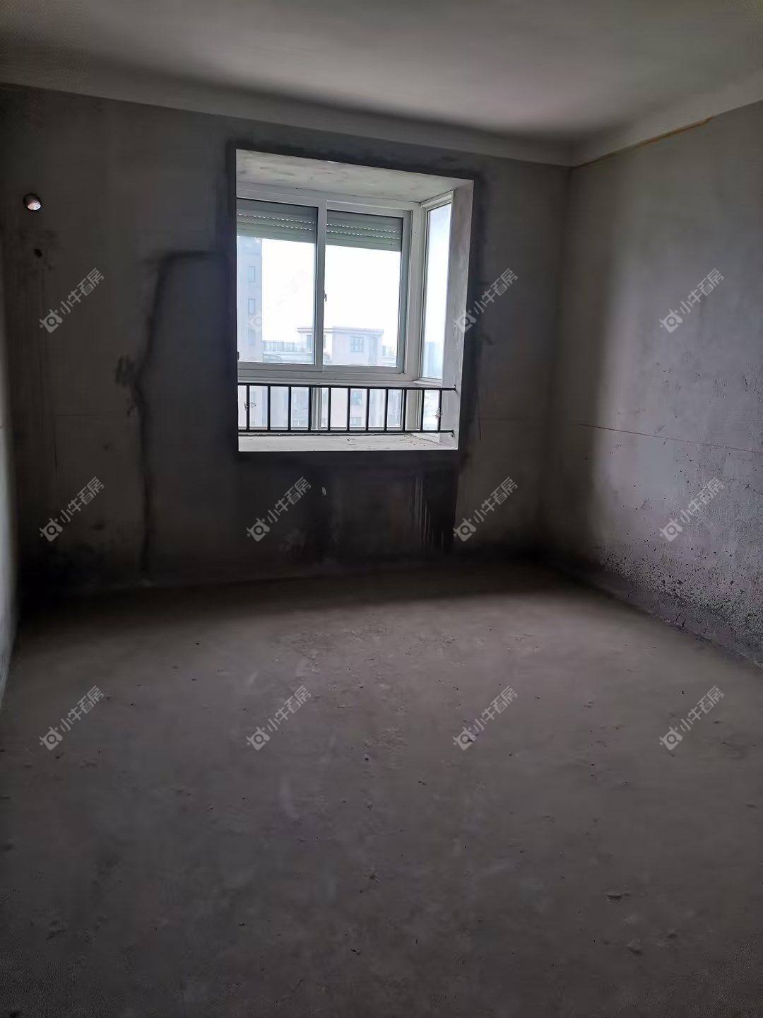 镇江南门花园在售二手房源室内图_小牛看房