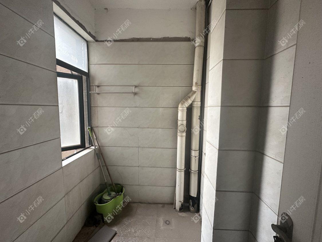 镇江东方盛世在售二手房源室内图_小牛看房