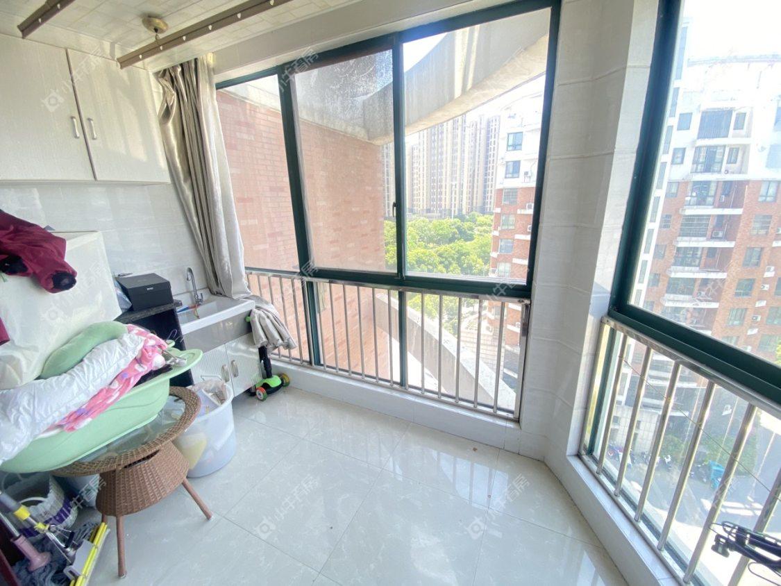 镇江澳都花城在售二手房源室内图_小牛看房