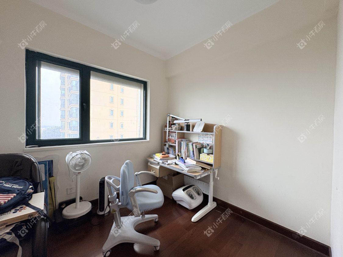 镇江恒大城在售二手房源室内图_小牛看房