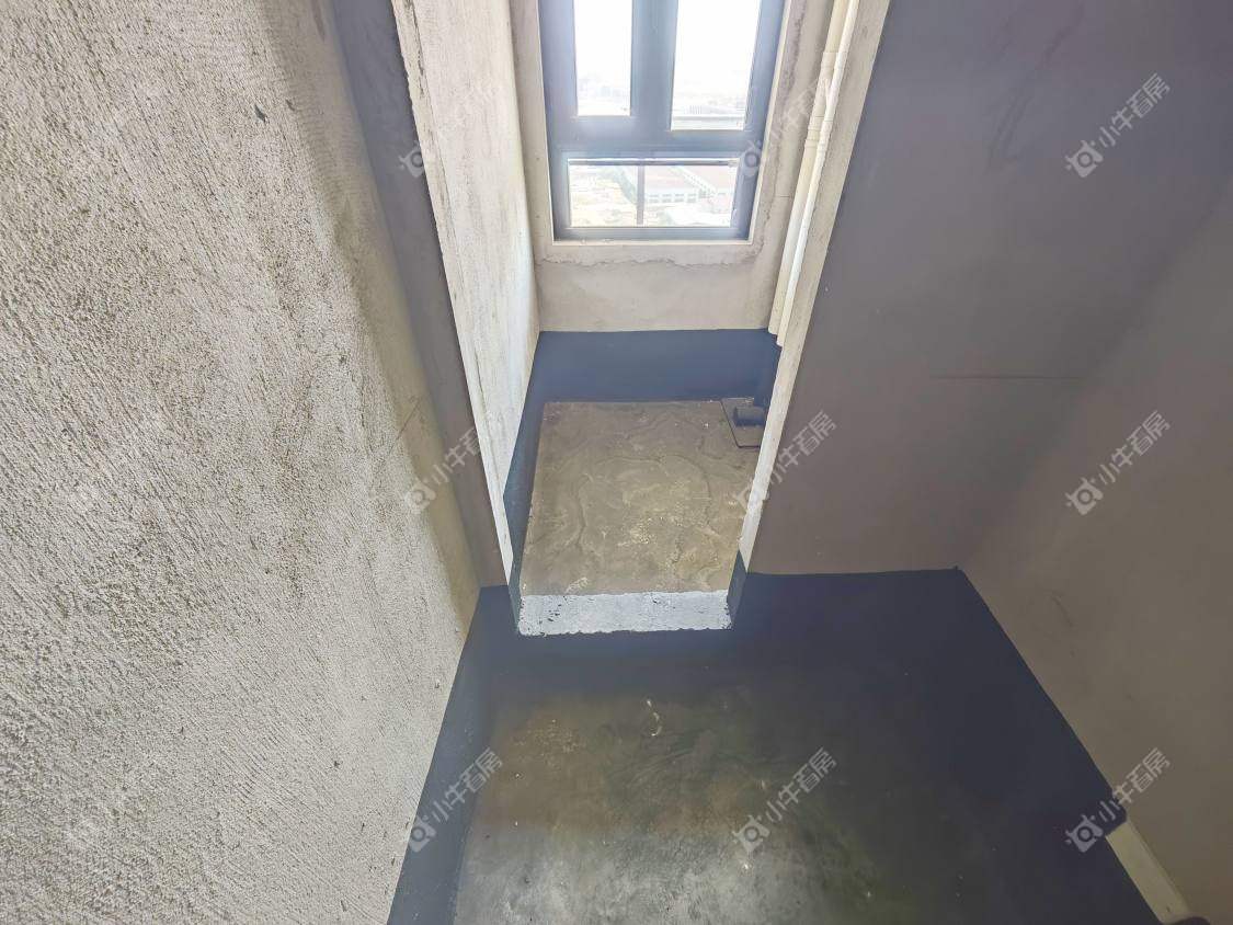 镇江珑蟠里在售二手房源室内图_小牛看房