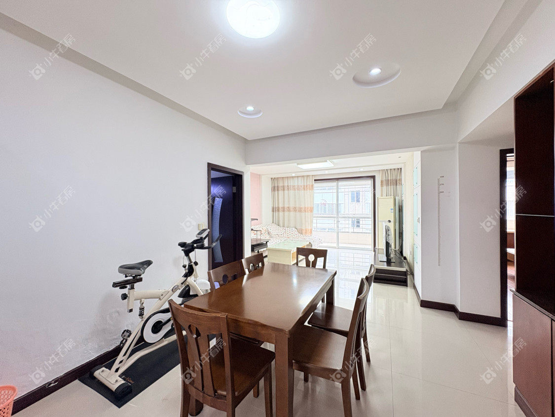 镇江凤翔花园在售二手房源室内图_小牛看房