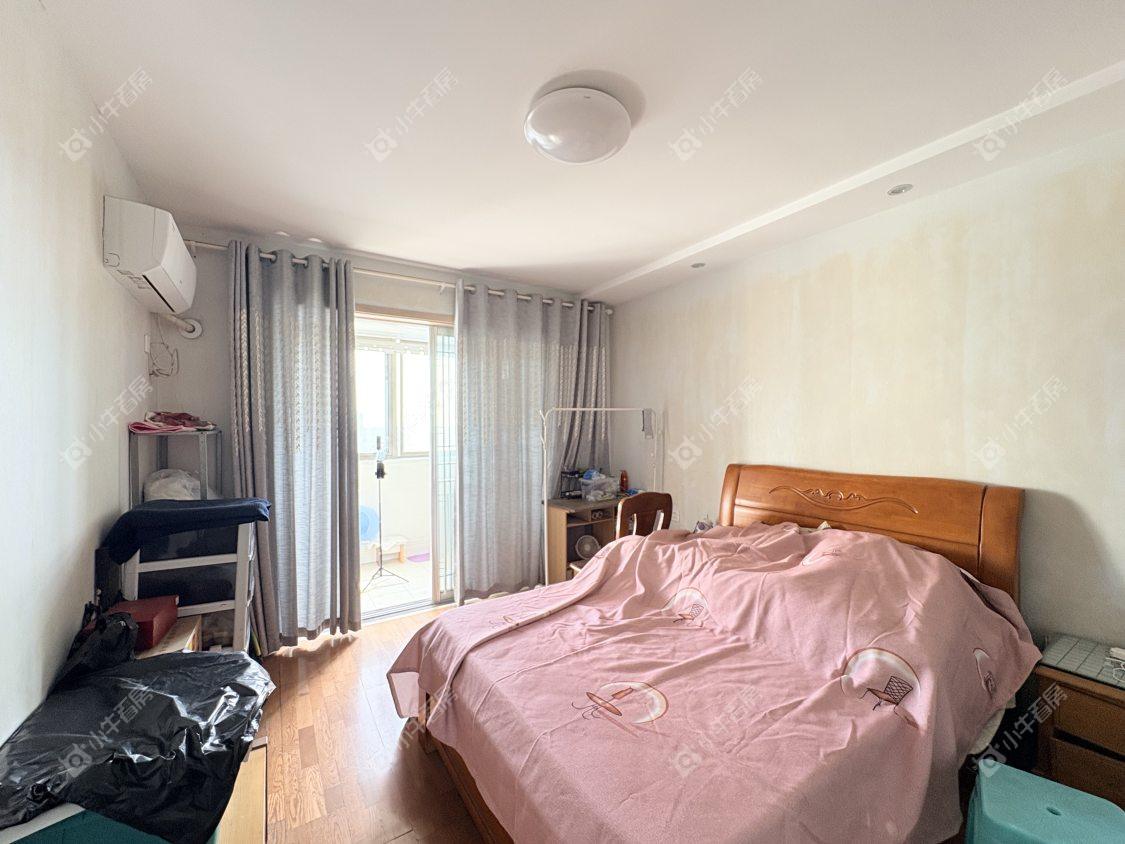 镇江水岸春天在售二手房源室内图_小牛看房