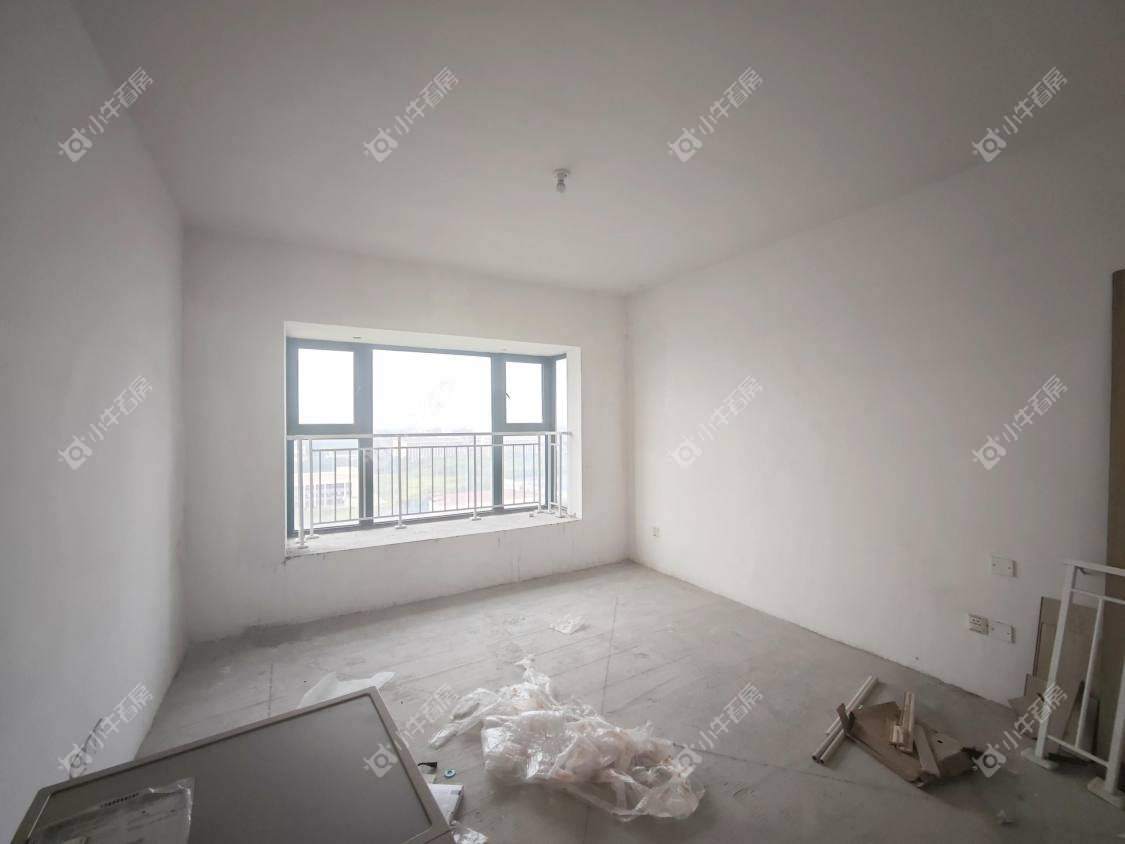 镇江恒大城在售二手房源室内图_小牛看房