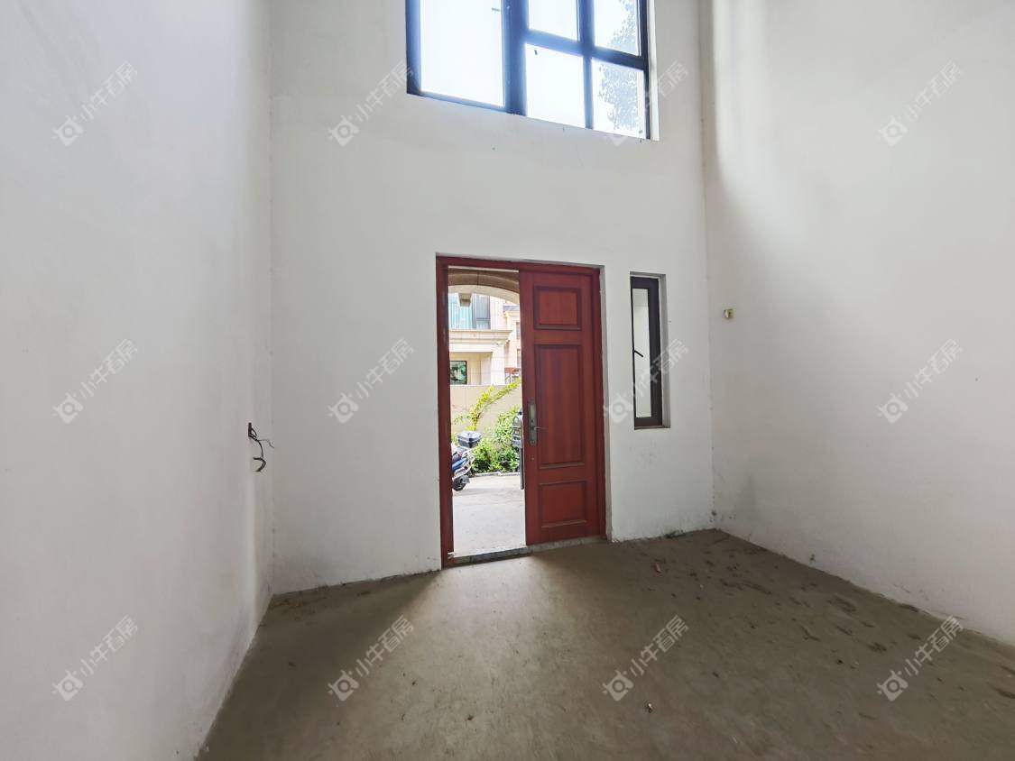 镇江大亚第一城别墅在售二手房源室内图_小牛看房