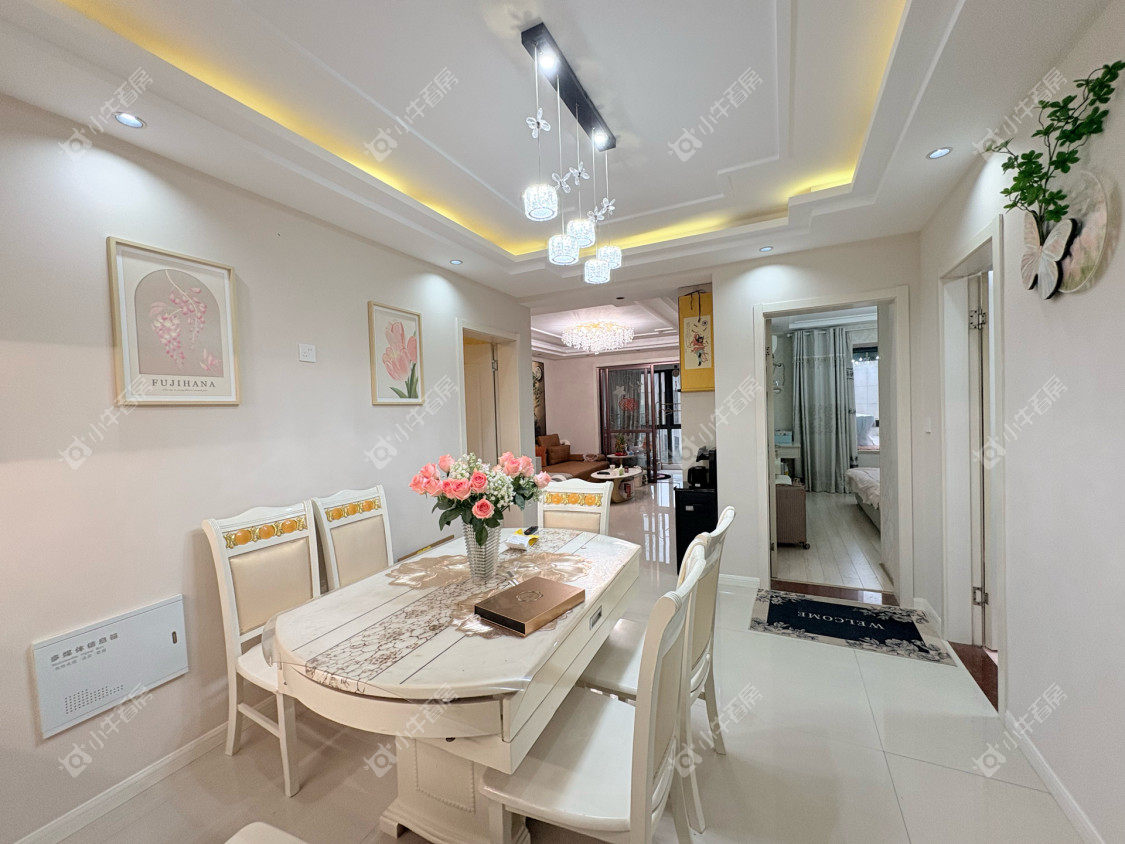 镇江华都锦城在售二手房源室内图_小牛看房