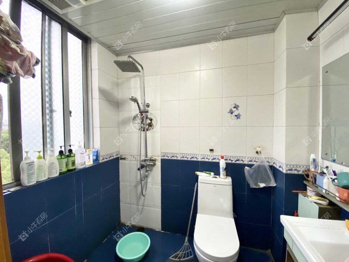 镇江东方苑在售二手房源室内图_小牛看房