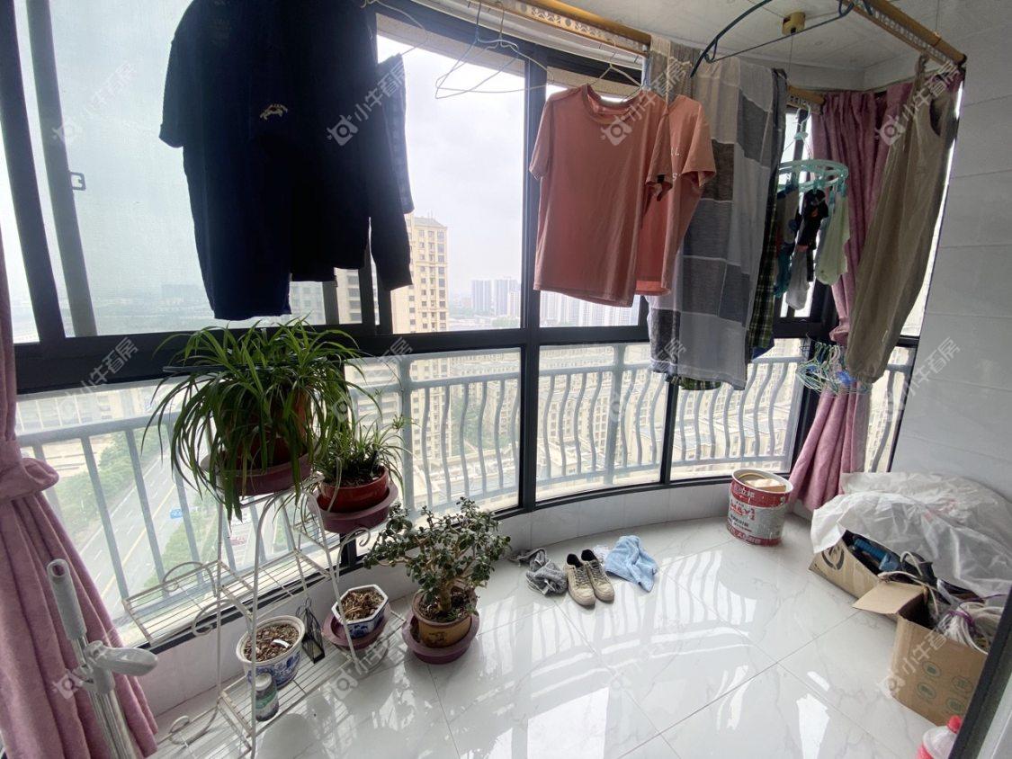 镇江碧桂园在售二手房源室内图_小牛看房